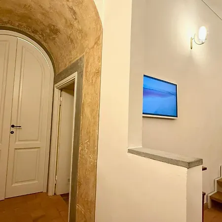 Apartment Residenza Pinzochere Florence